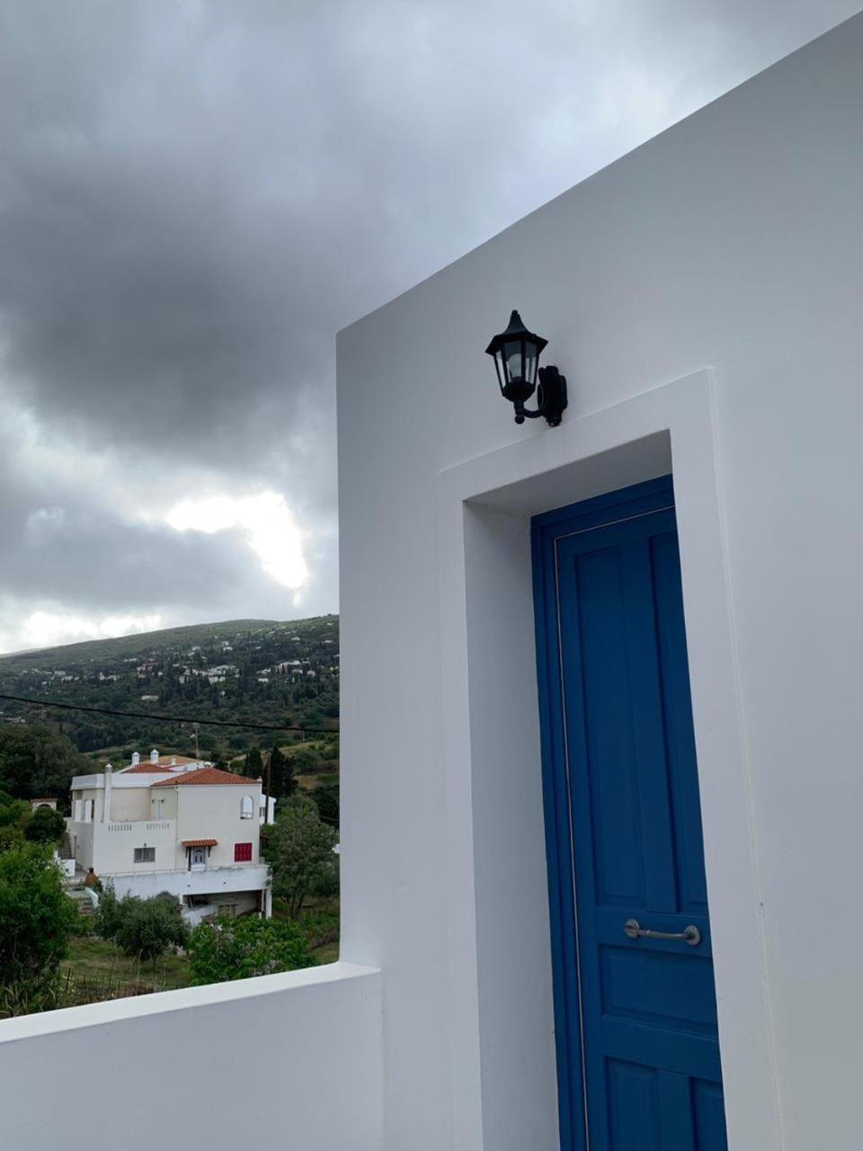 Andros Guesthouses 部屋 写真