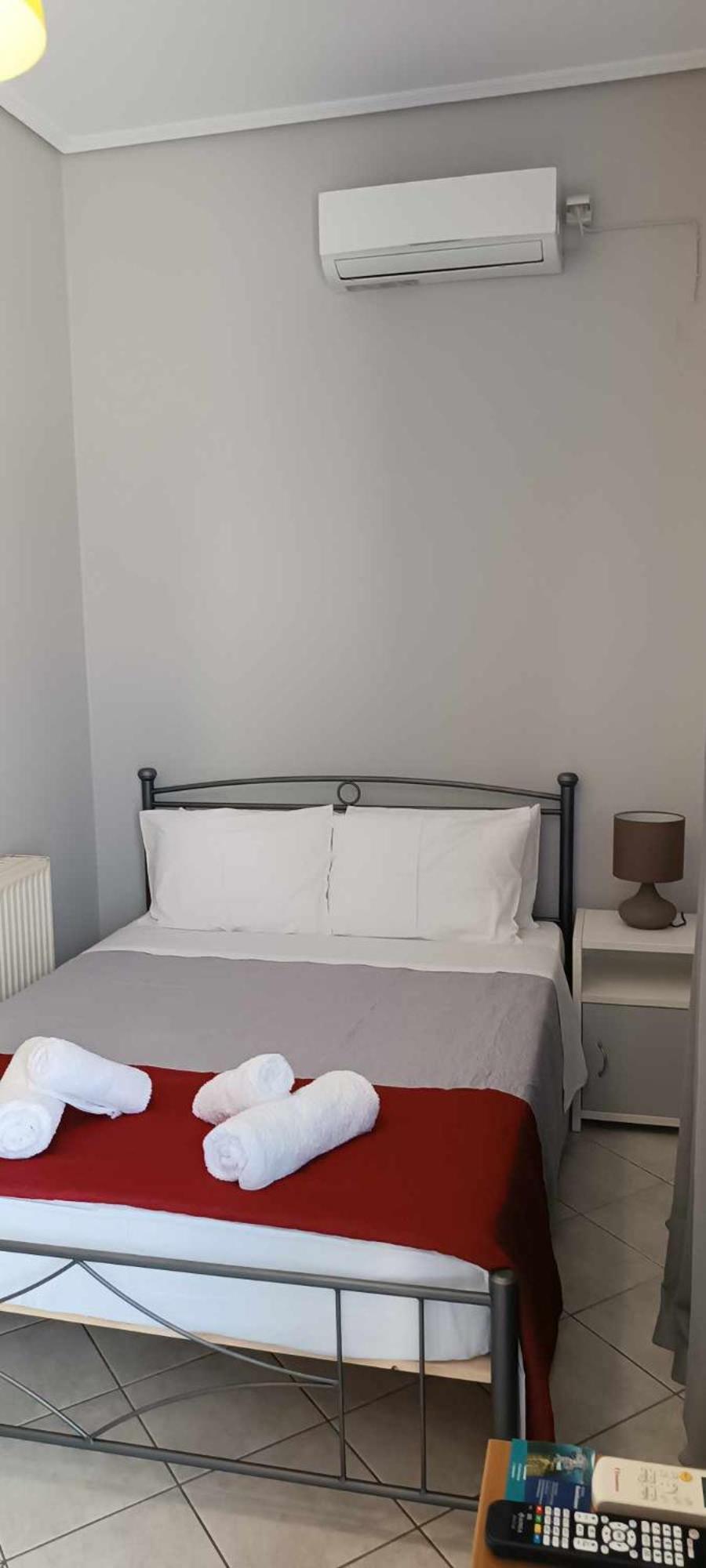 Andros Guesthouses 部屋 写真