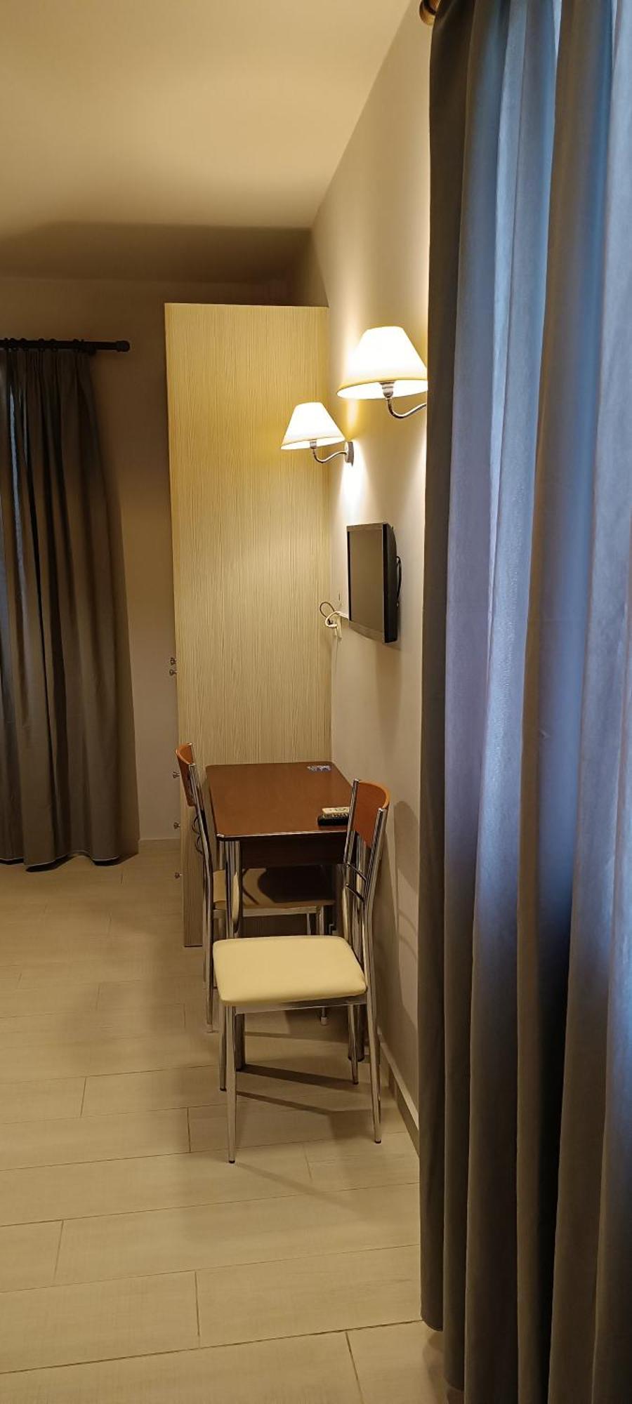 Andros Guesthouses エクステリア 写真